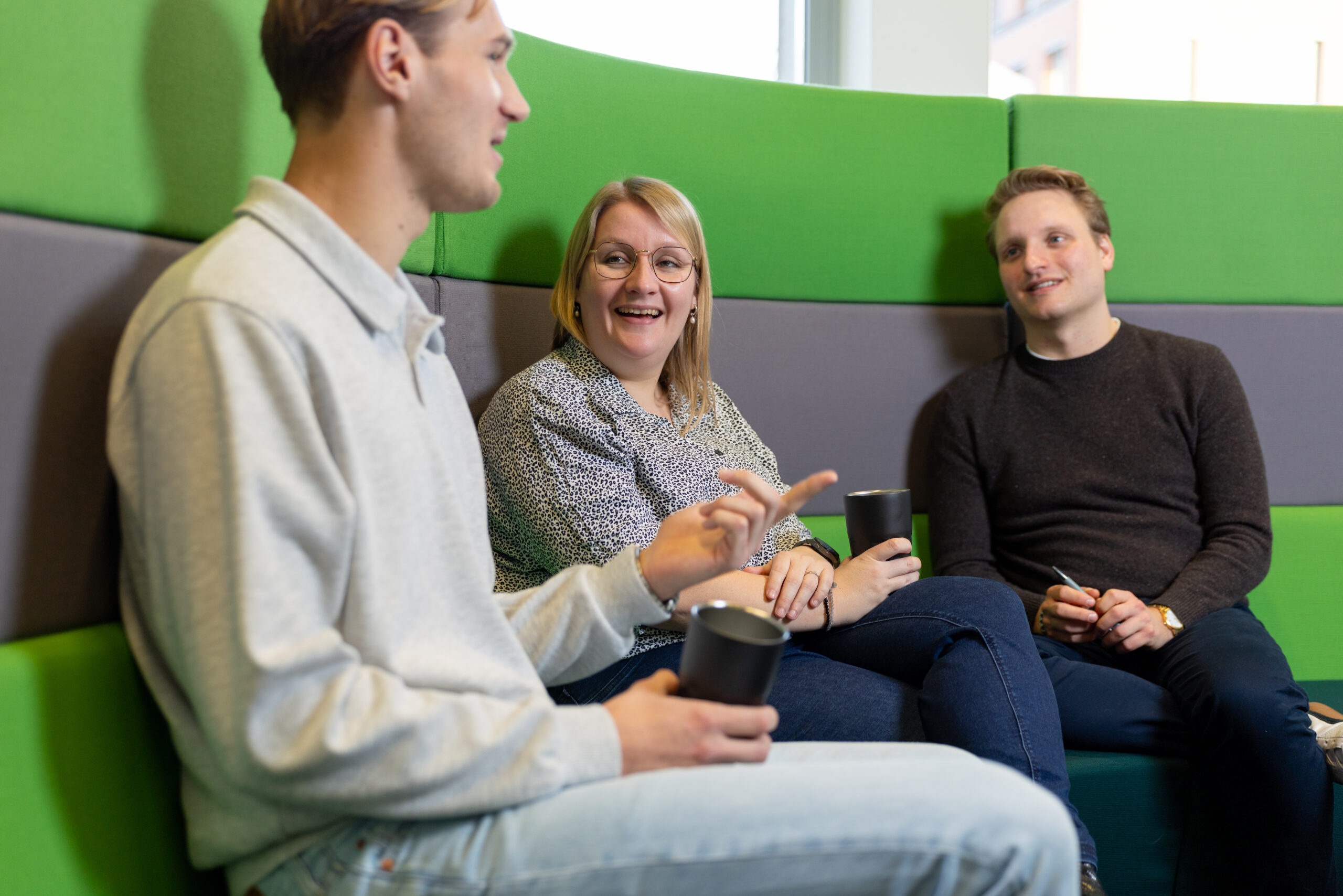 Onze trainees delen hun ervaringen graag: - Video