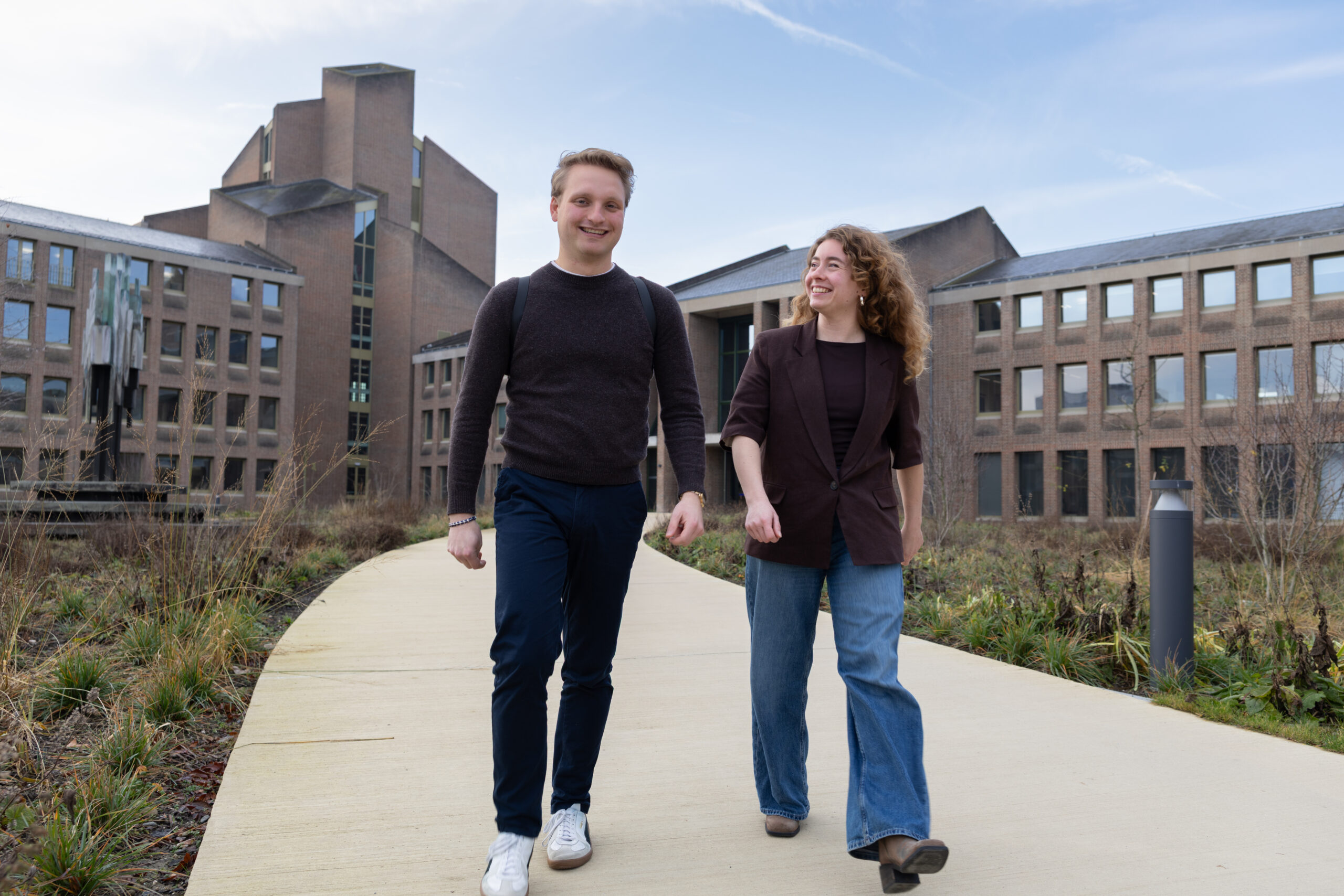 Deze trainees delen hun ervaringen: - Video